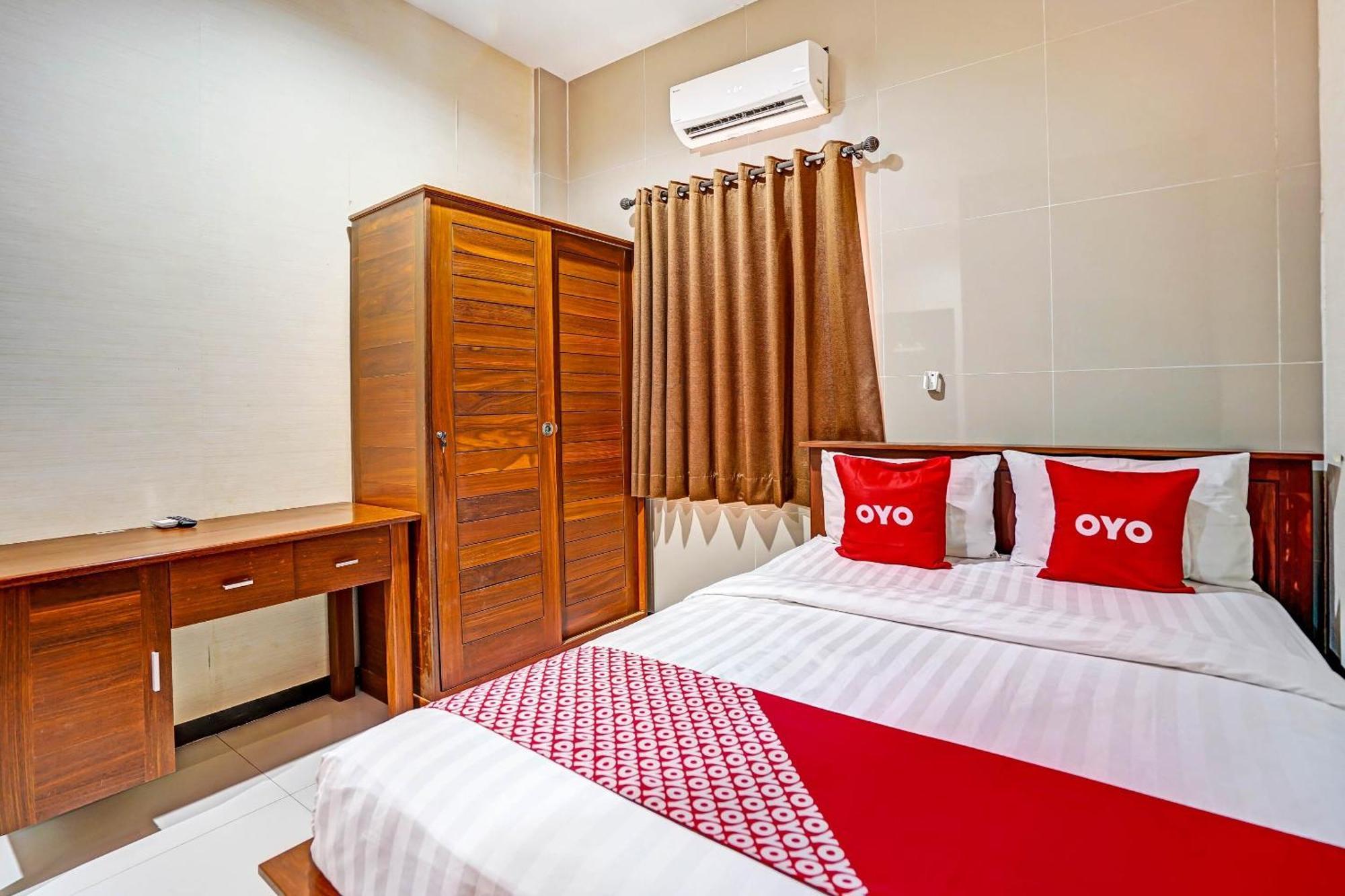 Oyo 90889 Dkb Residence Surabaya Kültér fotó